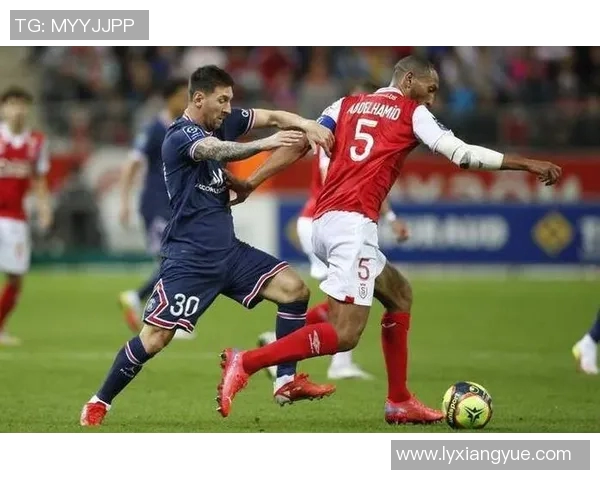 兰斯与昂热对决比分预测分析及赛前形势评估