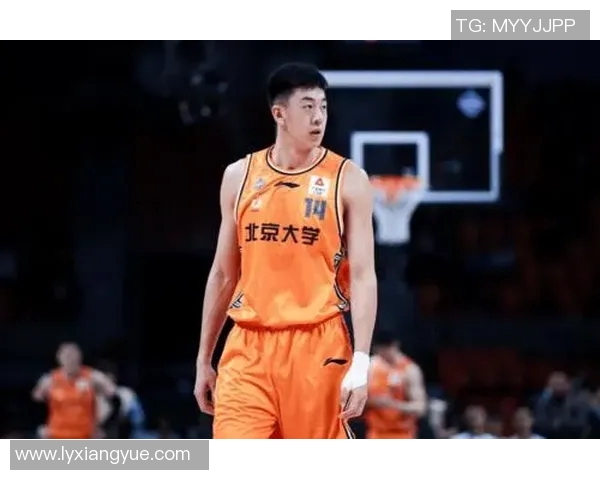 张兆旭的篮球之路：从青涩少年到CBA明星的成长故事与奋斗历程