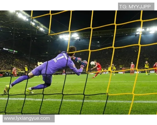 多特蒙德对阵拜仁慕尼黑精彩直播全程回顾与赛后分析